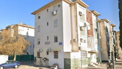 Apartment on Calle Luis Ortiz Muñoz, 8 photo 2